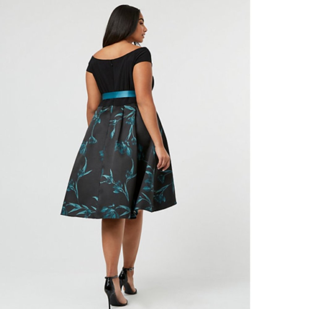 Le Chateau PLUS SIZE Teal Blue Emerald Green Black Leaf Fit Flare Formal dress - Picture 2 of 6